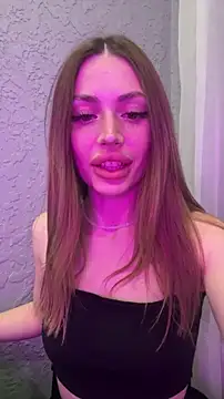 Elizabeth Tay online show from 02-06-26, 05:31