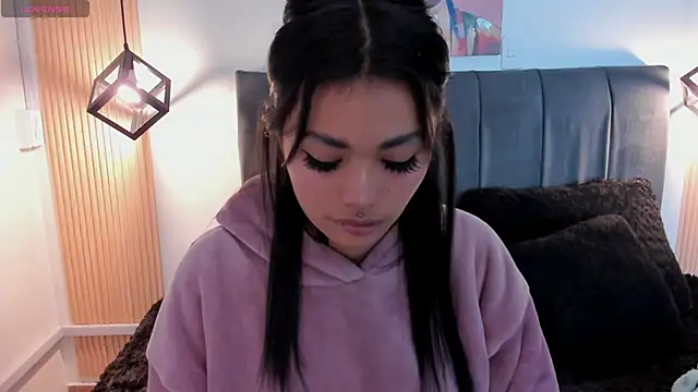 Evaa rosee  online show from 09-29-25, 11:49