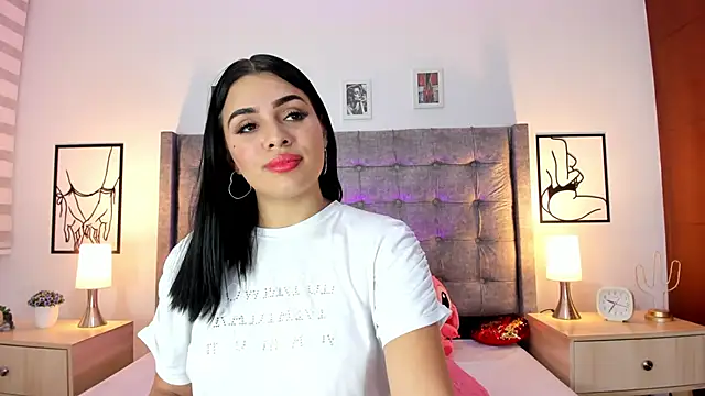 Linda Fosterr online show from 11-15-25, 02:37