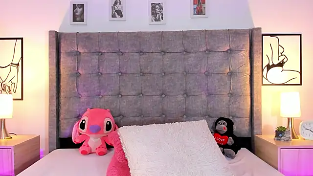 Linda Fosterr online show from 09-12-25, 02:23