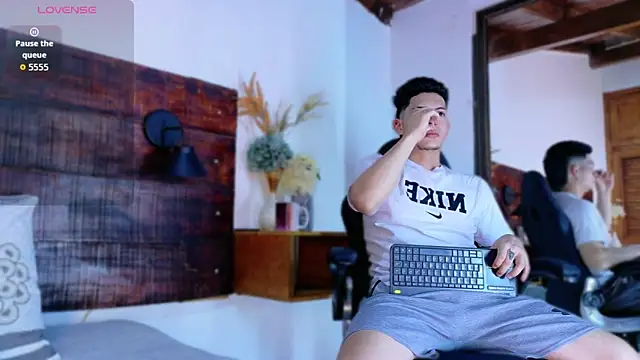 Snapshot of JhosuaVega chatting on 02-08-26, 02:09 JhosuaVega online show from 02-08-26, 02:09