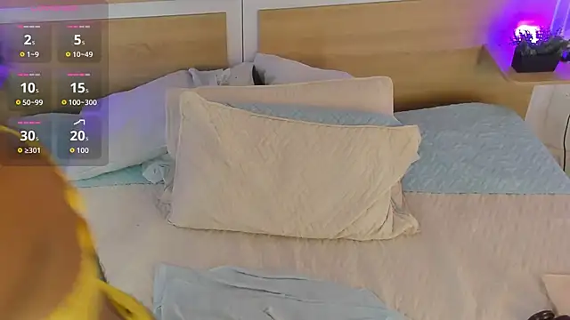 ValeryCortezm online show from 11-14-25, 01:15