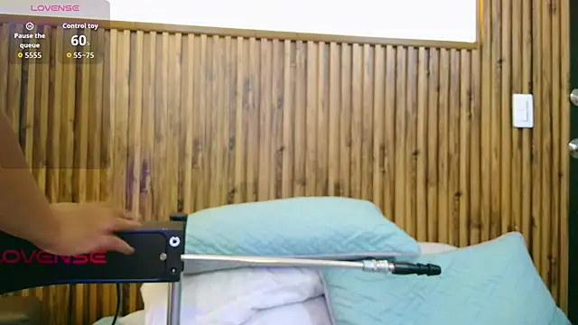 ValeryCortezm online show from 09-23-25, 11:50