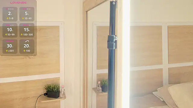 ValeryCortezm online show from 10-09-25, 11:55