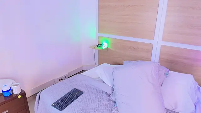 ValeryCortezm online show from 02-15-26, 01:32