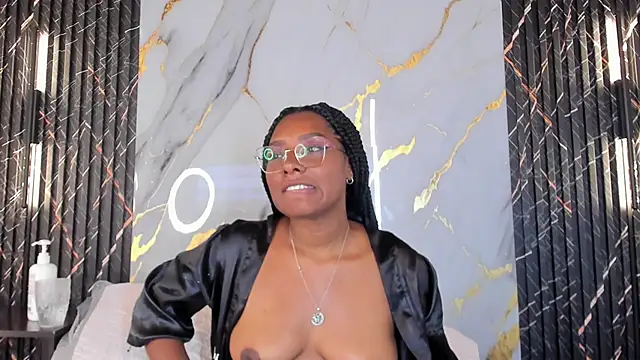 ValeryCortezm online show from 09-29-25, 12:50