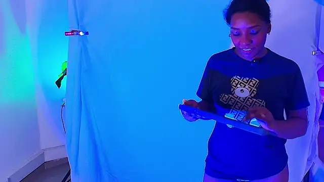 ValeryCortezm online show from 01-16-26, 12:42