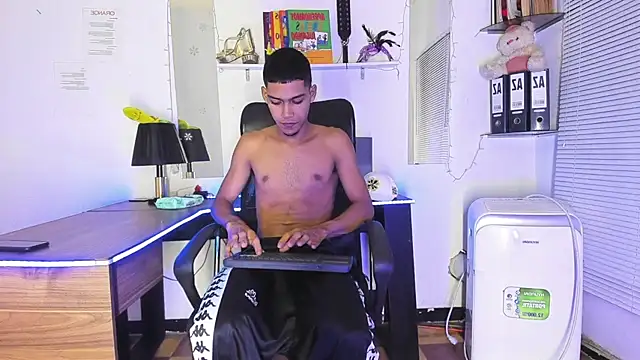 xxKamadevaxx online show from 11-09-25, 12:42