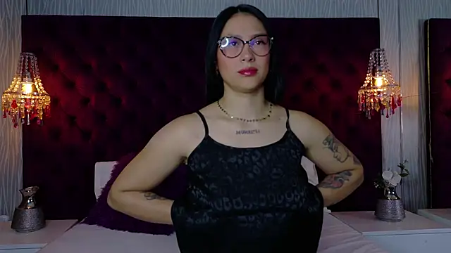 Snapshot of CataScott_ chatting on 11-12-25, 01:59 CataScott online show from 11-12-25, 01:59