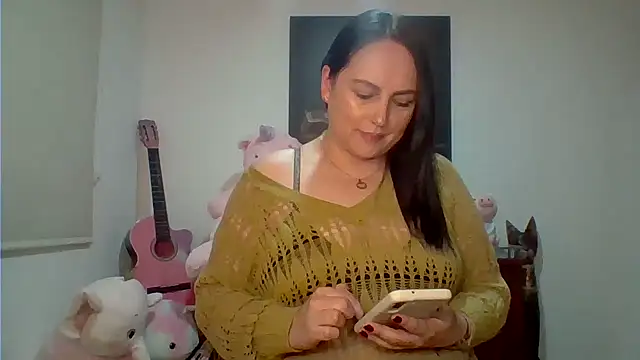 Snapshot of Venusina_07 chatting on 05-09-26, 05:22 Venusina 07 online show from 05-09-26, 05:22