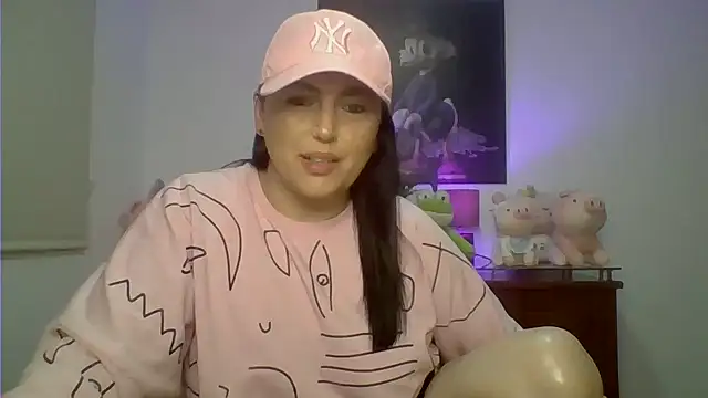 Snapshot of Venusina_07 chatting on 06-21-26, 06:19 Venusina 07 online show from 06-21-26, 06:19