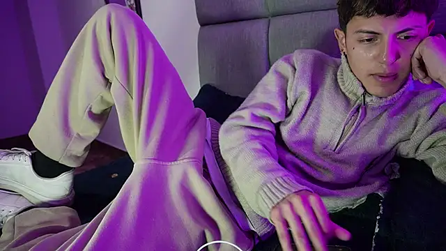 NaytonFreeman online show from 01-18-26, 03:21