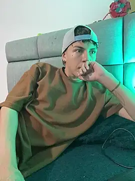 NaytonFreeman online show from 02-11-26, 12:16