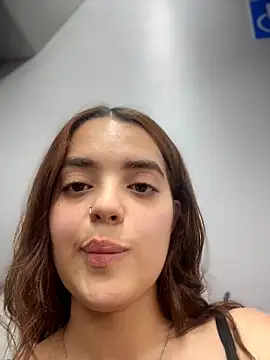 hannahst  online show from 06-16-26, 07:14