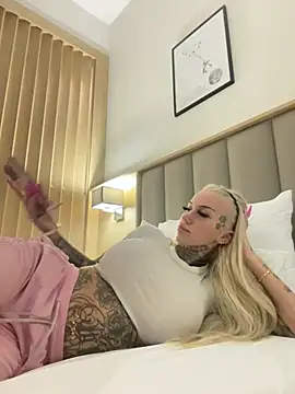 paulinaalatalo online show from 02-02-26, 05:23