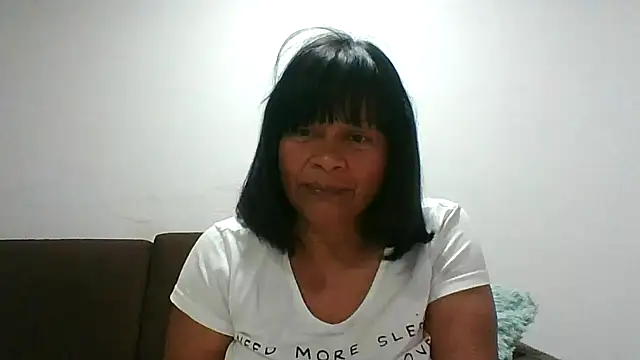 adri89-g online show from 12-14-25, 12:06