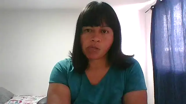 adri89-g online show from 01-12-26, 02:24