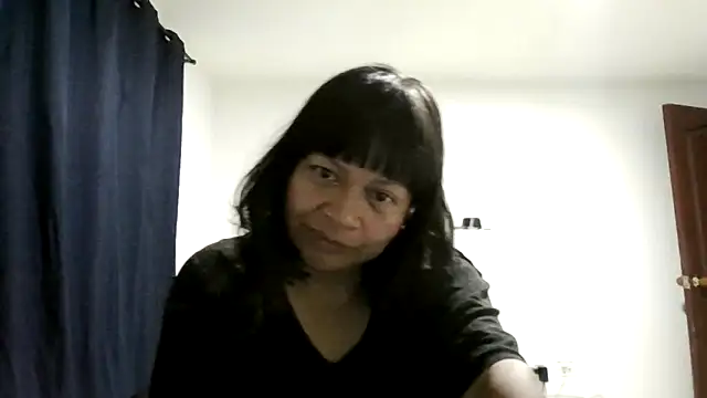 Snapshot of adri89-g chatting on 05-03-26, 11:30 adri89-g online show from 05-03-26, 11:30