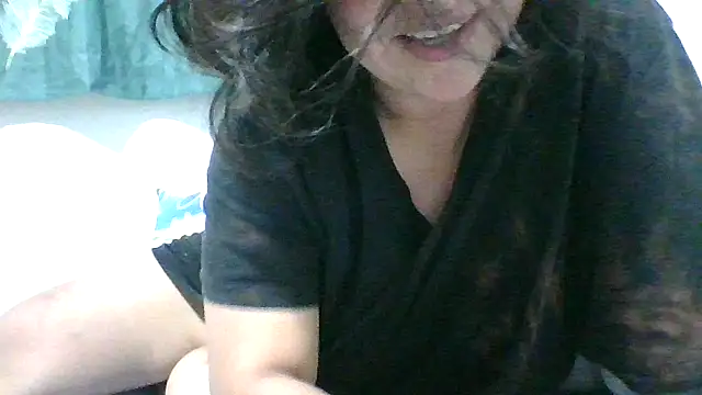 adri89-g online show from 02-16-26, 01:48