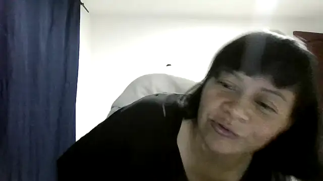 Snapshot of adri89-g chatting on 06-20-26, 05:45 adri89-g online show from 06-20-26, 05:45