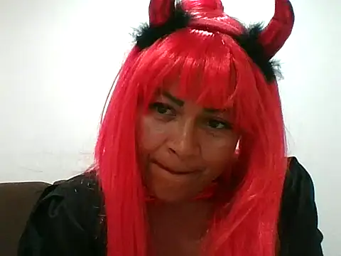 adri89-g online show from 10-31-25, 04:03