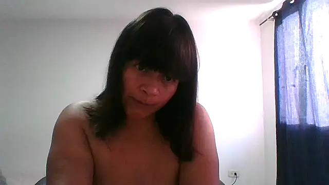 adri89-g online show from 02-09-26, 12:36