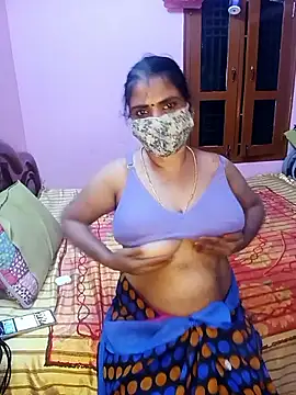 Snapshot of KannadaTamilTeluguBeauty chatting on 10-27-25, 08:32 KannadaTamilTeluguBeauty online show from 10-27-25, 08:32