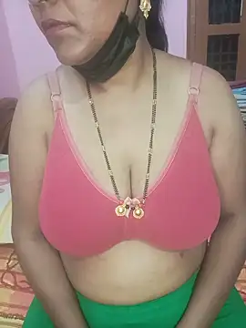 Snapshot of KannadaTamilTeluguBeauty chatting on 05-31-26, 06:09 KannadaTamilTeluguBeauty online show from 05-31-26, 06:09