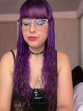 Snapshot of mistress_angell_ chatting on 10-06-25, 05:24 mistress angell online show from 10-06-25, 05:24