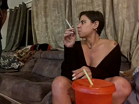 Alexis21821 online show from 12-02-25, 05:03