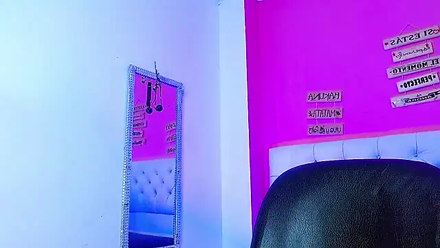 EL VENEZOLANO 22CM online show from 10-13-25, 04:03