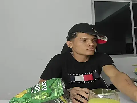 EL VENEZOLANO 22CM online show from 02-05-26, 05:03