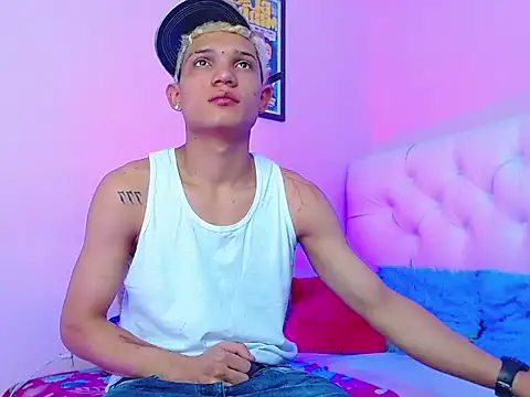 EL VENEZOLANO 22CM online show from 11-16-25, 08:52