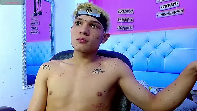 EL VENEZOLANO 22CM online show from 10-08-25, 04:58