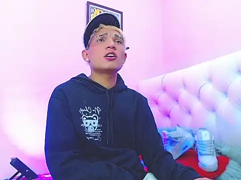 EL VENEZOLANO 22CM online show from 11-12-25, 05:22