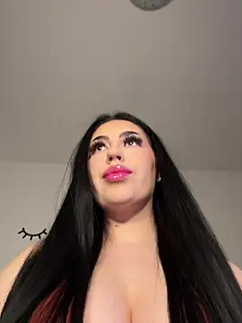 Snapshot of Andrestarr chatting on 10-23-25, 05:22 Andrestarr online show from 10-23-25, 05:22