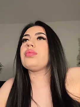 Snapshot of Andrestarr chatting on 12-19-25, 08:11 Andrestarr online show from 12-19-25, 08:11