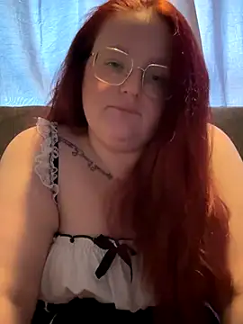 Snapshot of AmberBliss-X chatting on 11-21-25, 03:00 AmberBliss-X online show from 11-21-25, 03:00