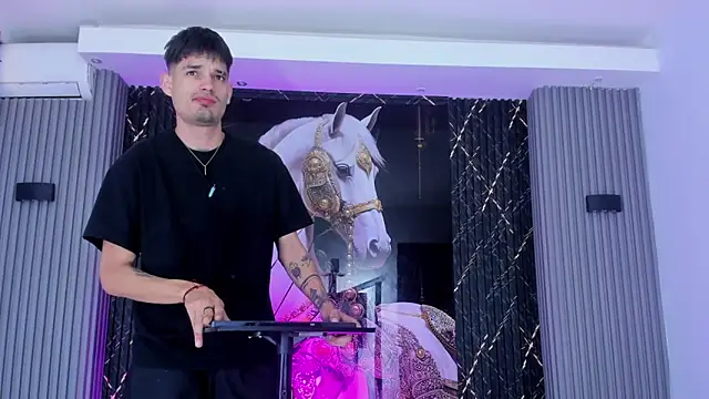 Iam Steven online show from 11-28-25, 11:32