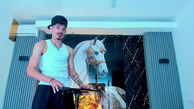 Snapshot of Iam_Steven chatting on 10-17-25, 01:02 Iam Steven online show from 10-17-25, 01:02