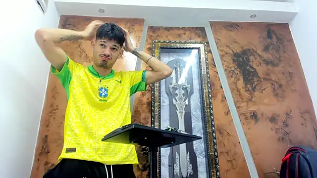 Iam Steven online show from 12-15-25, 05:13