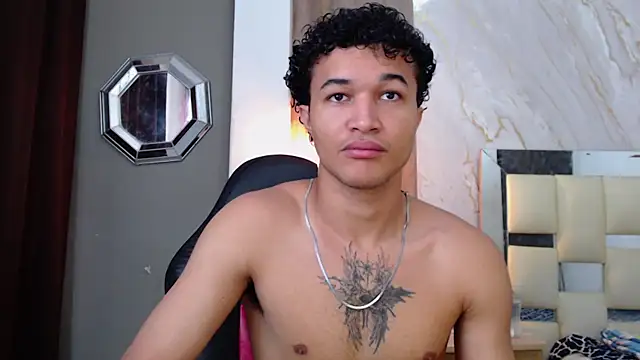 Snapshot of fire_drako_ chatting on 06-14-26, 10:11 fire drako online show from 06-14-26, 10:11