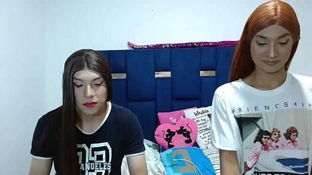 PinkLuna LolaBloom online show from 02-13-26, 03:06