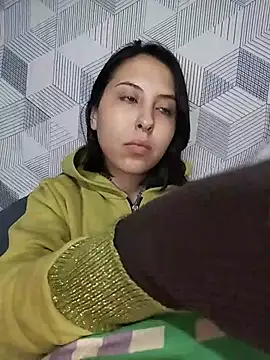 Snapshot of melzinhah03 chatting on 07-06-26, 12:06 melzinhah03 online show from 07-06-26, 12:06
