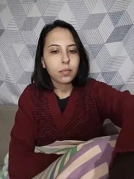 Snapshot of melzinhah03 chatting on 06-26-26, 01:44 melzinhah03 online show from 06-26-26, 01:44