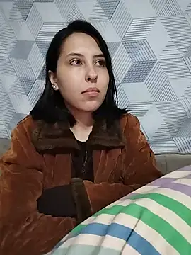 Snapshot of melzinhah03 chatting on 07-14-26, 02:05 melzinhah03 online show from 07-14-26, 02:05