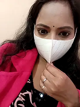 riyahot-3 online show from 12-17-25, 10:20