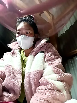 lyuyenkk online show from 11-01-25, 11:09