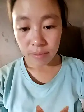 lyuyenkk online show from 09-23-25, 04:08