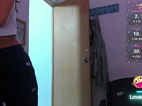 Annie rosse1017 online show from 12-17-25, 01:32